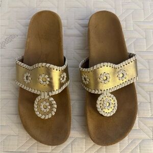 Jack Rogers comfort fit sandals in gold and white size 8
